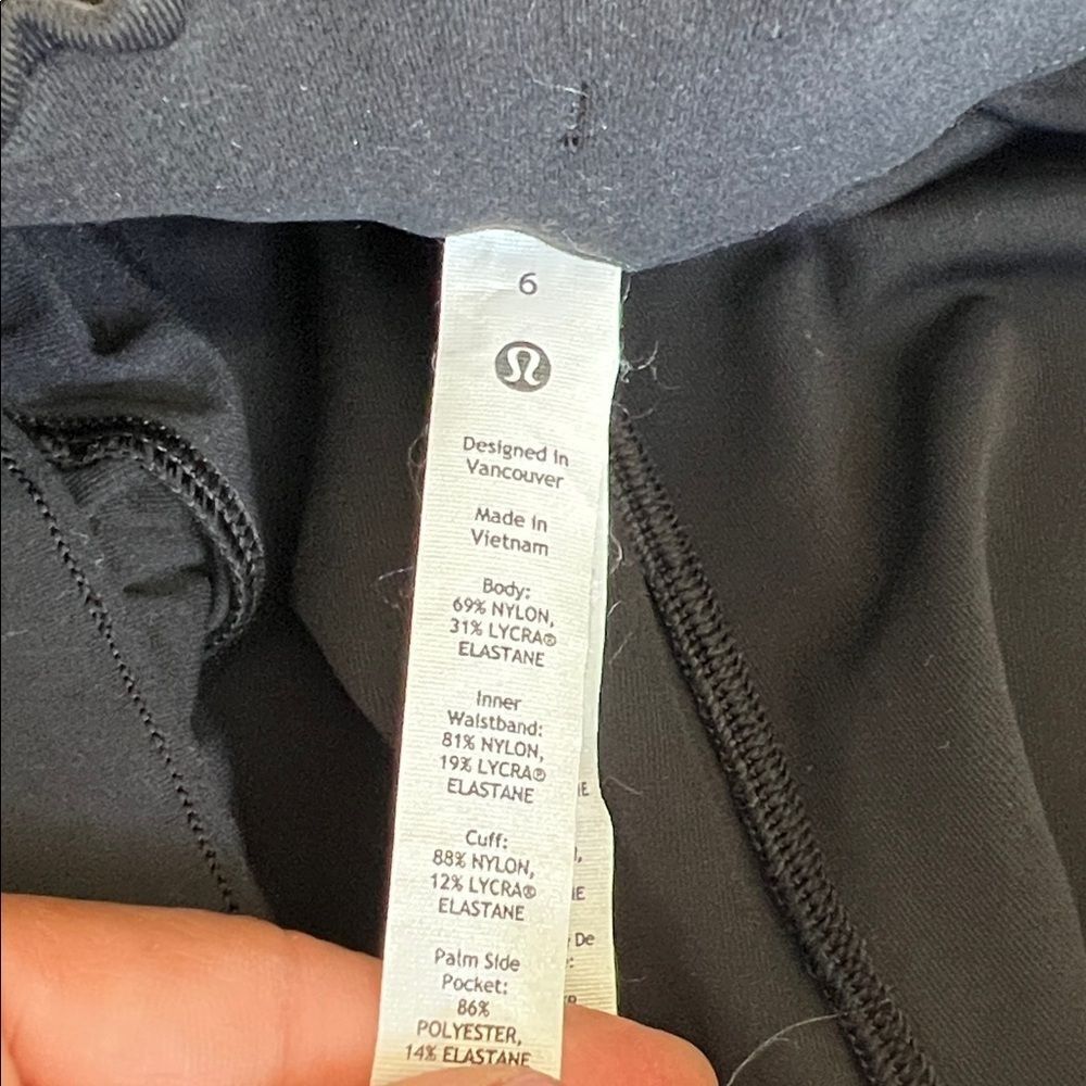 Lululemon Stretch High-Rise Jogger - Picture 10 of 10